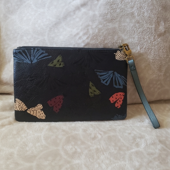 Fossil fly away wristlet - Picture 2 of 4